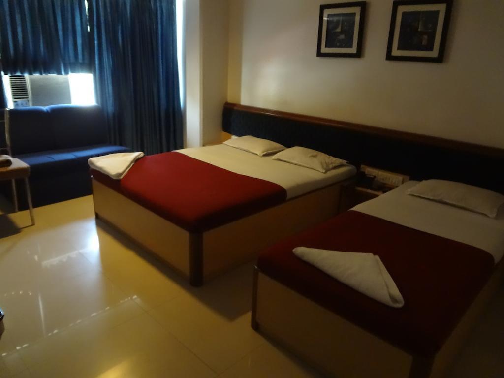Hotel Ashwin Mumbai Dış mekan fotoğraf
