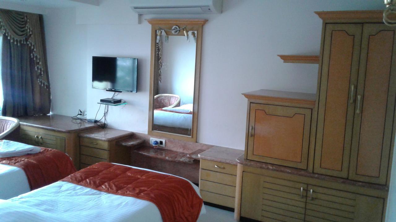 Hotel Ashwin Mumbai Dış mekan fotoğraf